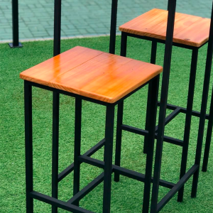 Conjunto Mesa bistrô alta com 2 bancos